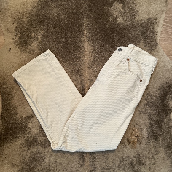 Levi’s - Picture 3 of 4